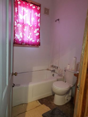 2017 Switzer Ave, Saint Louis MO 63136-3757 exterior