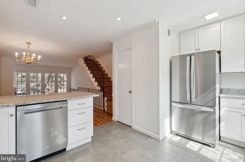 1737 Corcoran St, Washington DC 20009-2471 exterior