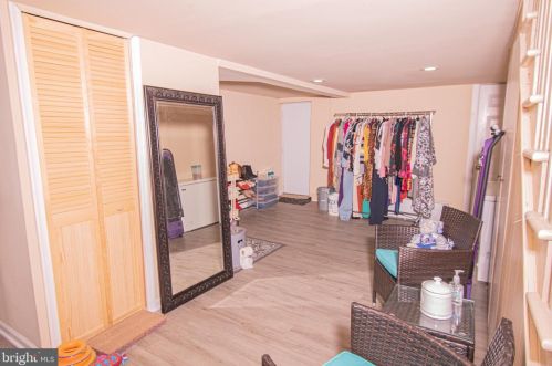 537 Godfrey Ave, Philadelphia PA 19126-3834 exterior