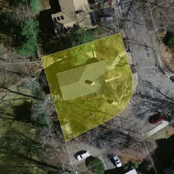 31 Dorr Rd, Newton MA 02458-2701 aerial view