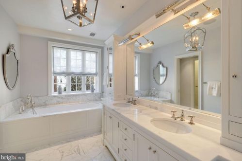 1812 24th St, Washington DC 20020-3422 exterior