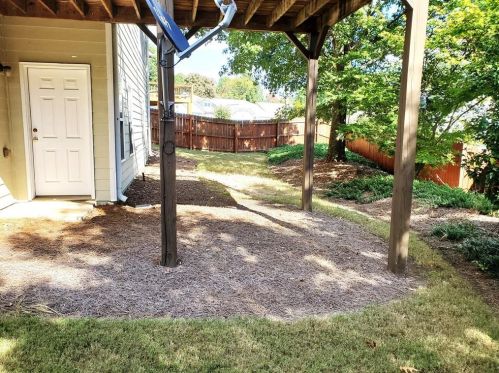 2138 Alnwick Dr, Duluth GA 30096-2213 exterior