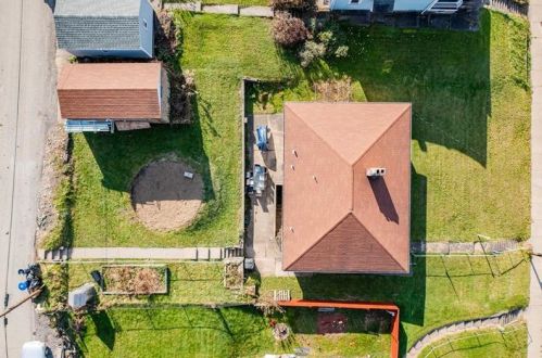 5135 Interboro Ave, Pittsburgh PA 15207-2327 exterior