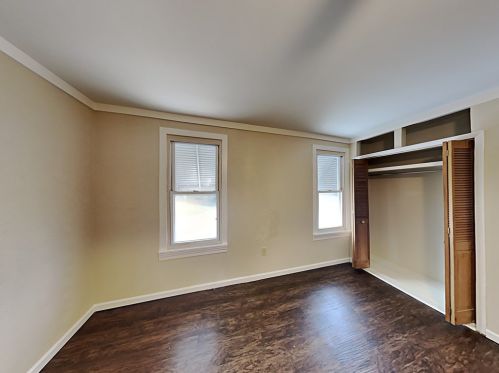 121 Bausman St, Pittsburgh PA 15210-2084 exterior