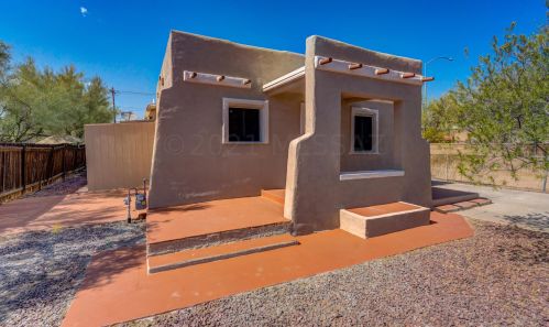 1827 Miles St, Tucson AZ  85719-6242 exterior