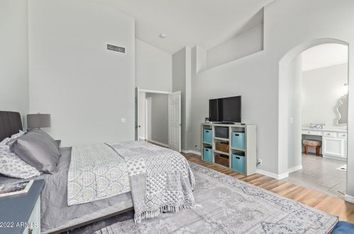 17848 15th St, Phoenix AZ  85022-1296 exterior