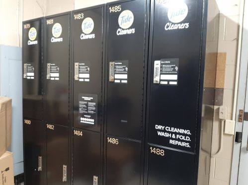 525 Hawthorne Pl, Chicago IL  60657-2907 exterior