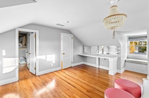 965 Grn St Cir, Gainesville GA 30501-2204 exterior