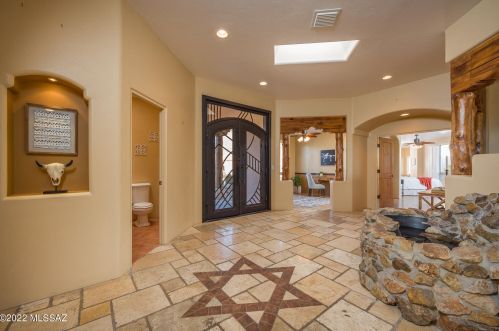 2240 Lone Star Pl, Tucson AZ  85713-6732 exterior