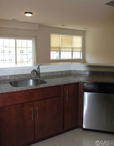 143 Tower Blvd, Piscataway NJ 08854-6674 exterior