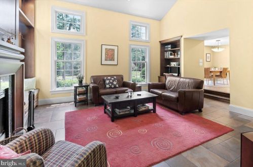 1873 Stuart Rd, Princeton NJ 08540-1219 exterior