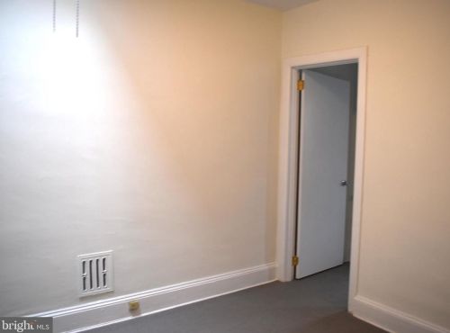 338 Jackson St, Philadelphia PA 19148-3308 exterior