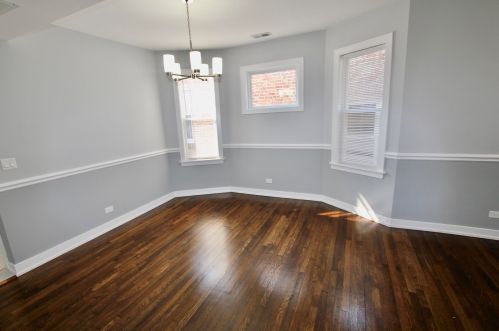 937 Long Ave, Chicago IL 60641-1348 exterior