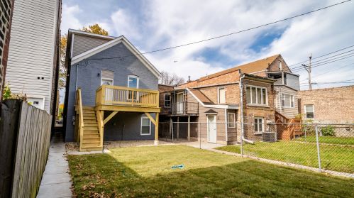 3221 Parnell Ave, Chicago IL 60628-6311 exterior