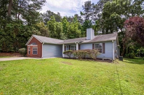 3836 Adamsville Dr, Atlanta GA  30331-3709 exterior