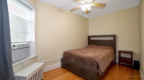 5442 Ludlam Ave, Chicago IL 60630-1413 exterior