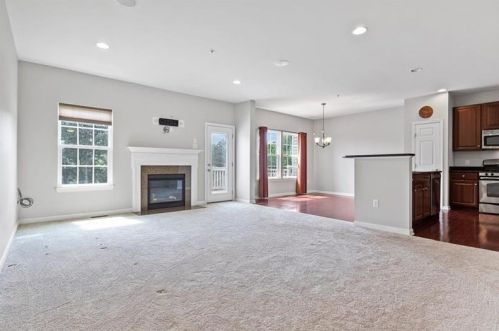 126 Kensington Dr, Pittsburgh PA  15237-1291 exterior