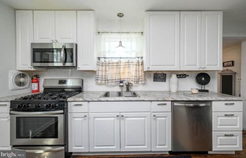 120 Bradford Ave, Trenton NJ  08610-2210 exterior