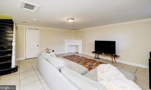 322 Emerson St, Washington DC 20011-4110 exterior