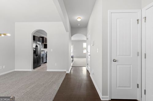 5758 Little River Rd, Atlanta, GA 30349-9190