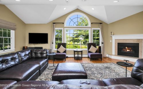 25 Tuxedo Rd, Locust NJ 07760-1825 exterior