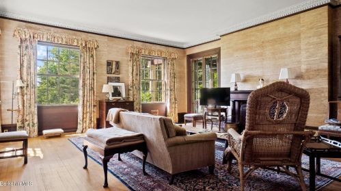 319 Under Mtn Rd, Lenox MA 01240-2036 exterior