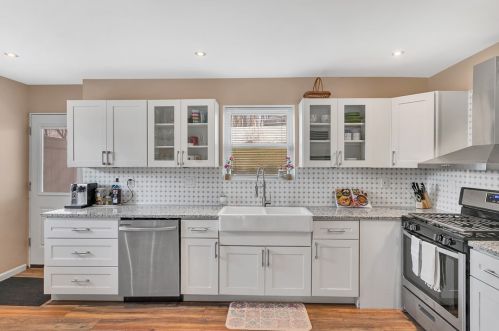 1836 Greenleaf St, Pittsburgh PA  15211-1022 exterior