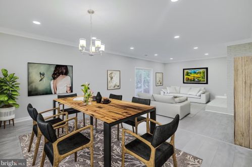 8901 Linton Ln, Alexandria VA 22308-2438 exterior