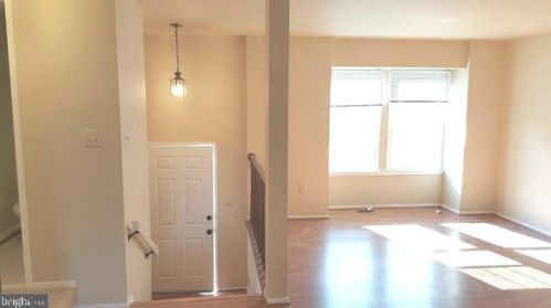 15925 Indian Hills Ter, Rockville MD  20855-2626 exterior