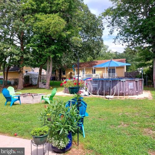 6 Bella Coola Trl, Browns Mills NJ 08015-6633 exterior