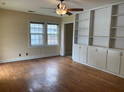 510 Croslin St, Austin TX  78752-2438 exterior