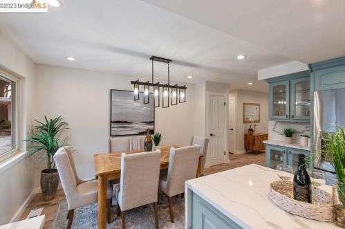 1735 Ancona Ct, Concord CA  94519-1524 exterior