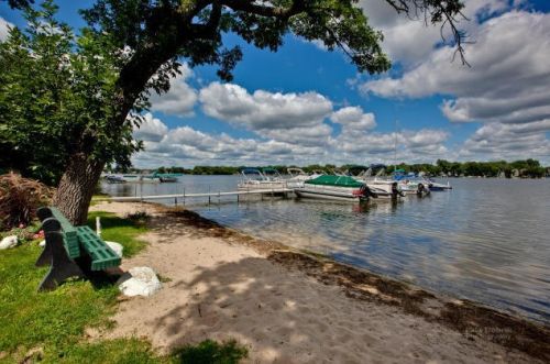 494 Warwick Ln, Bull Valley IL 60014-5426 exterior