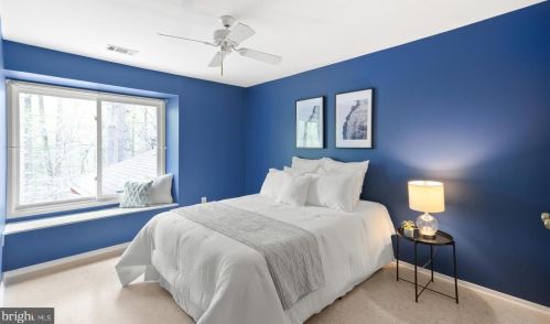 16 Arlive Ct, Rockville MD 20854-2978 exterior