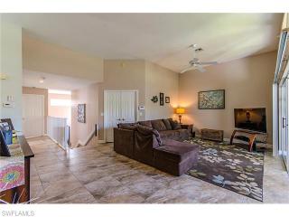 2530 Citrus Lake Dr, Naples, FL 34109-7600