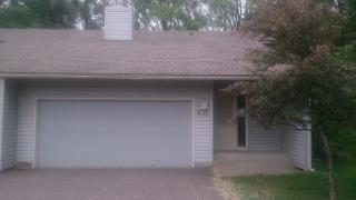 925 Monterey Ct, Saint Paul, MN 55126-5820
