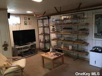 144 Carpenter St, Valley Stream NY 11580-4403 exterior