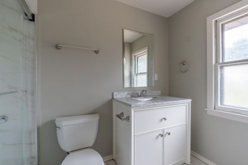 1933 Oklahoma Ave, Milwaukee WI 53207-2953 exterior