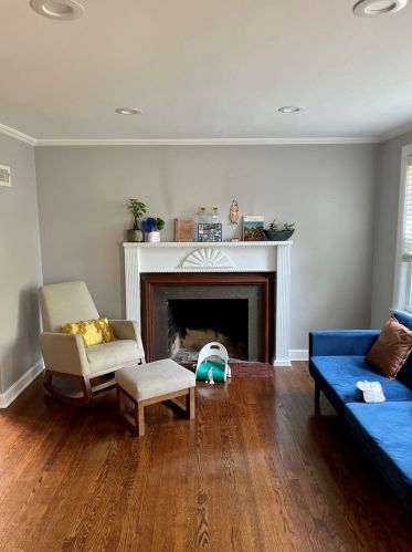 3011 Jarvis Ave, Chicago, IL 60645-1111