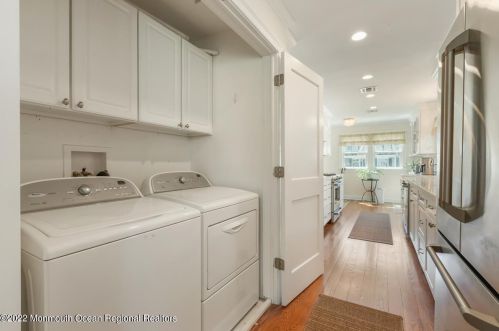 31 Park Ave, Locust NJ 07760-1523 exterior