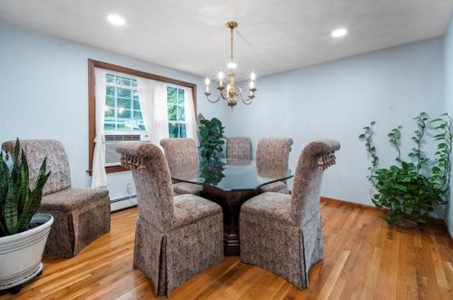 273 Oregon Ave, Woonsocket RI  02895-4959 exterior