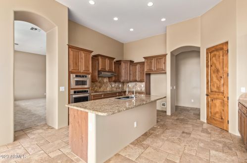 44822 3 St, Phoenix AZ 85087-8639 exterior