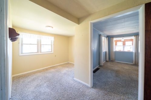 2795 Thornapple River Dr, Grand Rapids MI 49546-6844 exterior