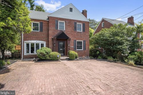 9507 Biltmore Dr, Silver Spring, MD 20901-2925