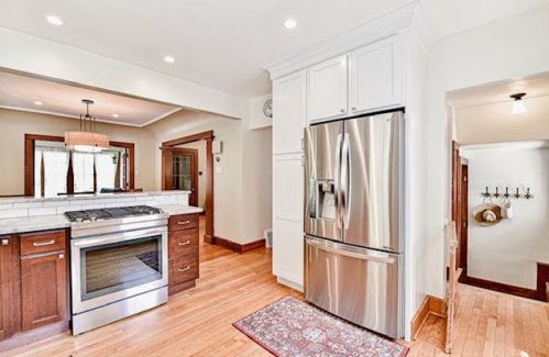 622 67, Milwaukee WI 53213-3953 exterior