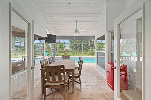 2700 41st St, Boca Raton FL  33434-5842 exterior