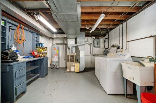 101 Harbeth Dr, Pittsburgh PA  15237-3327 exterior