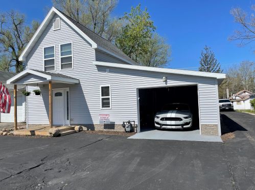 216 Park St, Watervliet, MI 49098-9363