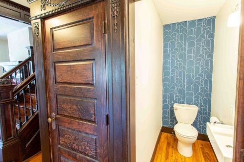 829 Braddock Ave, Pittsburgh PA 15221-3421 exterior