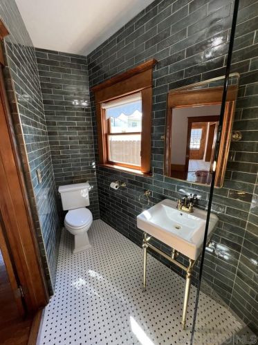 936 Adella Ave, San Diego CA  92118-2621 exterior